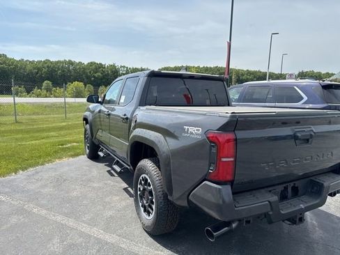New 2026 Toyota Tacoma TRD Off-Road AWD/4WD image 5