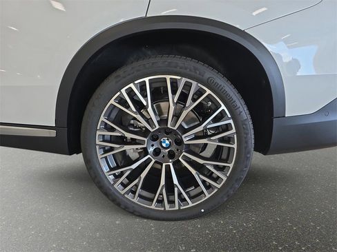 New 2026 BMW X5 sDrive40i w/ Premium Package RWD image 19