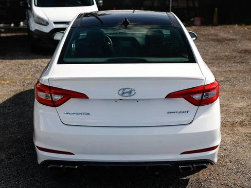 Used 2015 Hyundai Sonata Sport 2.0T w/ Option Group 07 FWD image 6