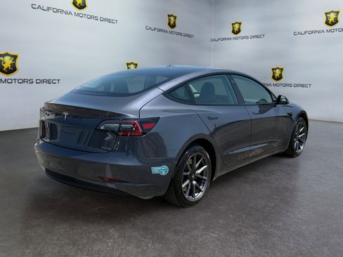 Used 2023 Tesla Model 3 Standard Range RWD image 5