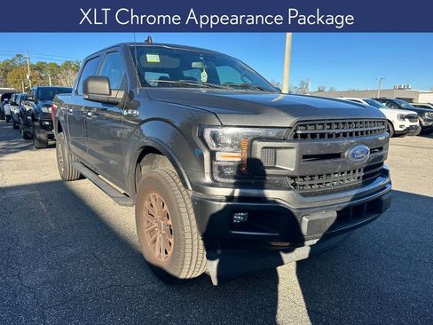 Used 2019 Ford F150 XLT w/ Equipment Group 302A Luxury image 9