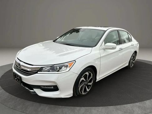 Used 2017 Honda Accord EX-L image 1