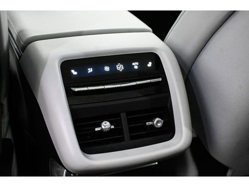 Used 2024 Cadillac Lyriq Luxury RWD image 29