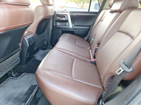 Used 2018 Toyota 4Runner Limited image 31