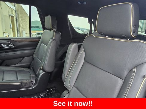 Used 2024 Chevrolet Tahoe Premier AWD/4WD image 18