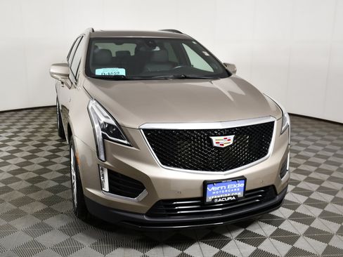 Used 2023 Cadillac XT5 Sportv AWD/4WD image 3
