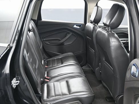 Used 2018 Ford Escape Titanium image 33