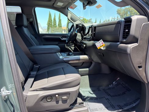 New 2026 Chevrolet Silverado 2500 LTZ w/ Trail Boss Package AWD/4WD image 10