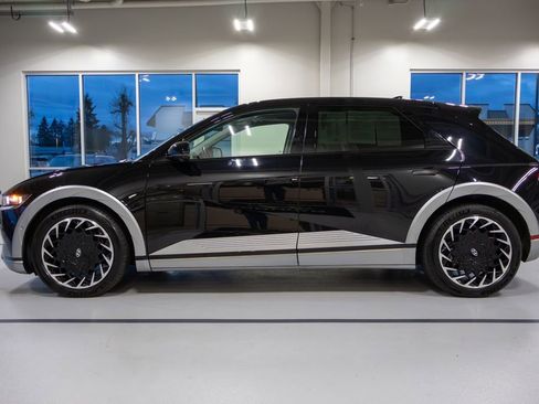 Certified 2023 Hyundai Ioniq 5 Limited w/ Cargo Package image 10