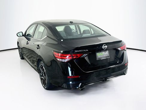 Used 2025 Nissan Sentra SR FWD image 5