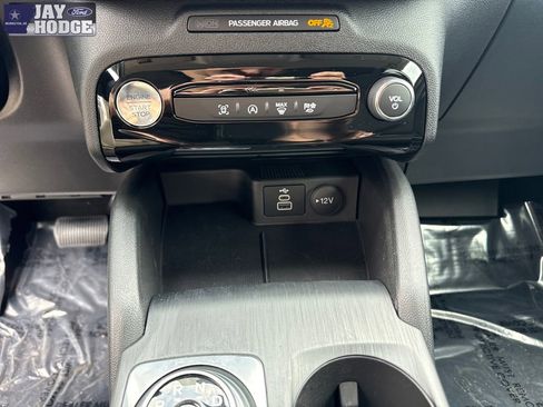 Used 2025 Ford Escape Active w/ Tech Pack #1 FWD image 23