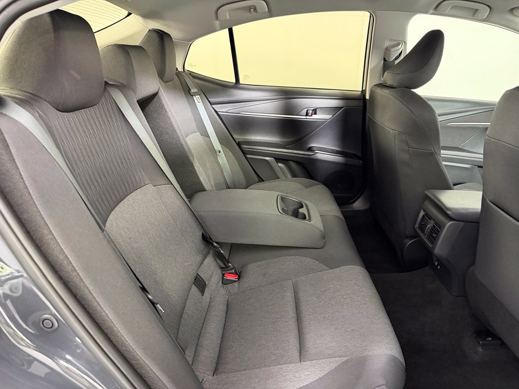 Used 2026 Toyota Camry LE FWD image 16