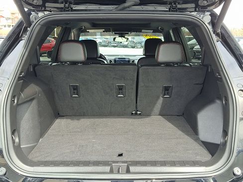 Used 2023 Chevrolet Equinox RS image 28