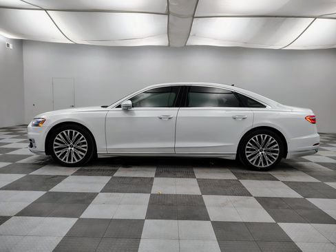 Used 2021 Audi A8 L 3.0T w/ Executive Plus Package image 9