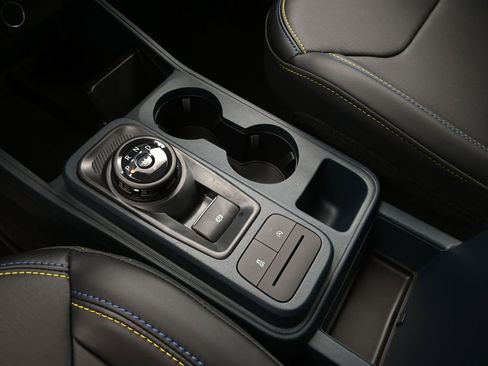 New 2025 Ford Maverick Lobo image 17