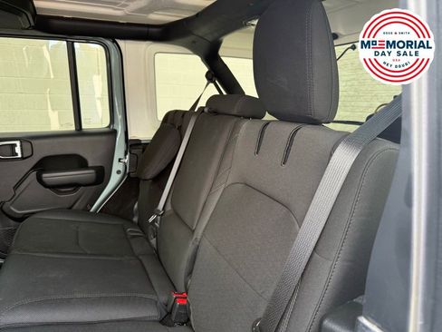 Used 2023 Jeep Wrangler Unlimited w/ Cold Weather Group AWD/4WD image 20
