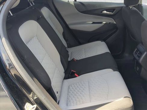 Used 2018 Chevrolet Equinox LS FWD image 18