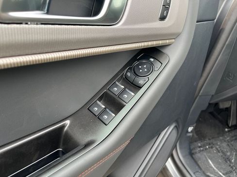 Used 2026 Ford Explorer Active w/ Active Comfort Package AWD/4WD image 14