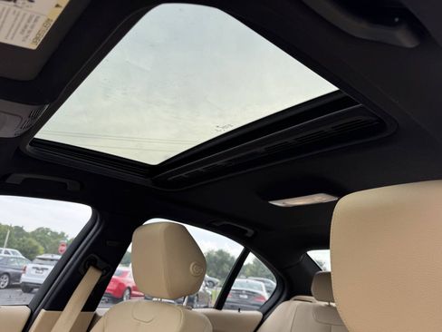 Used 2014 BMW 320i Sedan RWD image 21