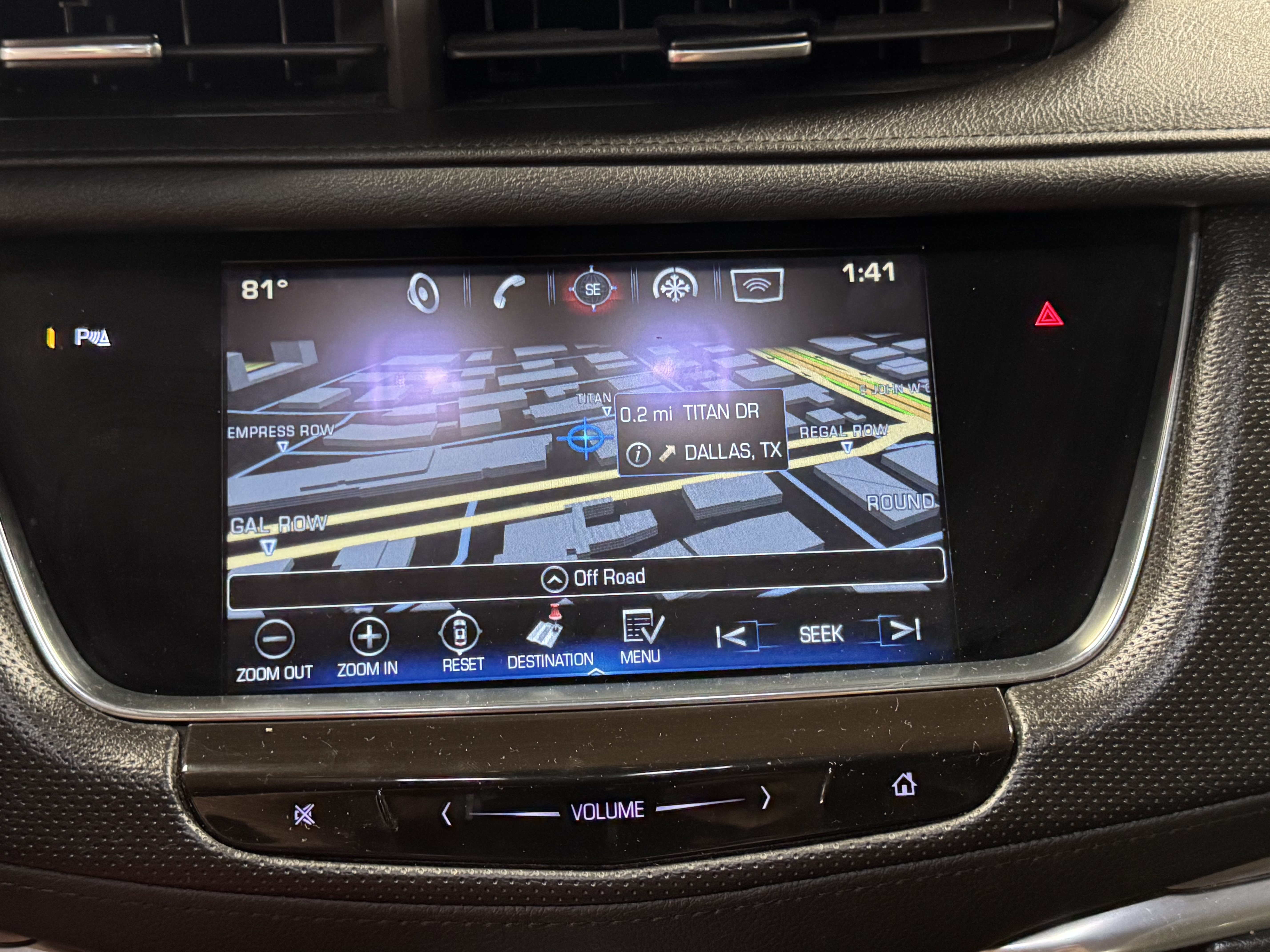 Used 2017 Cadillac XT5 Luxury FWD image 13