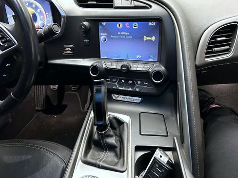 Used 2014 Chevrolet Corvette Stingray Coupe image 13