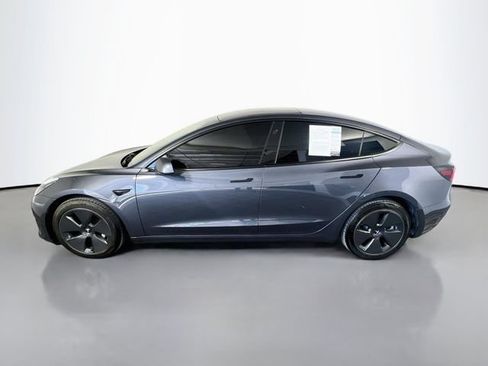 Used 2023 Tesla Model 3 Standard Range RWD image 5
