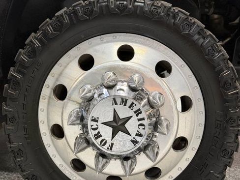 Used 2014 RAM 3500 Tradesman w/ Chrome Appearance Group AWD/4WD image 15