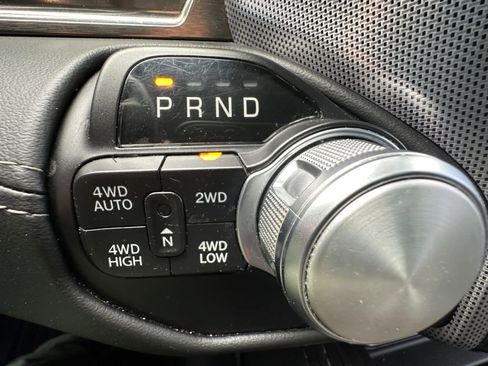 Used 2021 RAM 1500 Limited AWD/4WD image 29