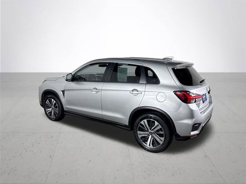 Used 2024 Mitsubishi Outlander Sport SE image 8