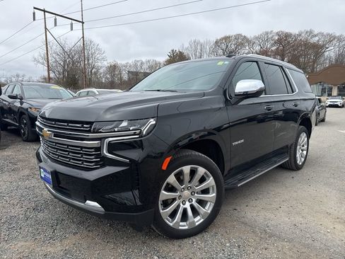 Used 2023 Chevrolet Tahoe Premier AWD/4WD image 2