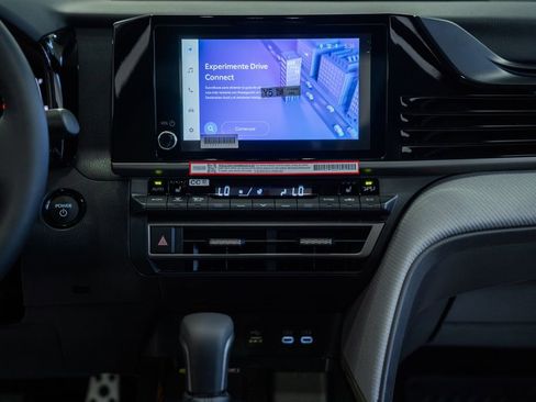 New 2026 Toyota Camry SE FWD image 18