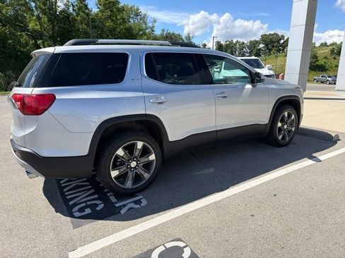 Used 2019 GMC Acadia SLT AWD/4WD image 7