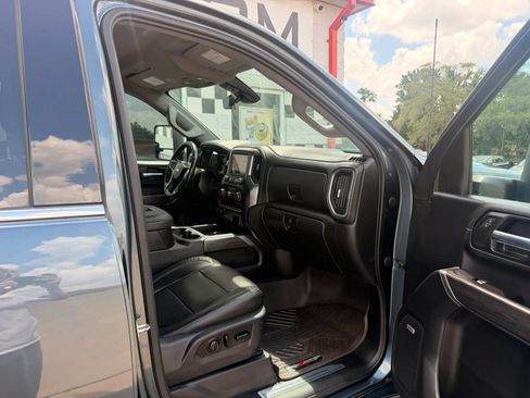 Used 2020 Chevrolet Silverado 2500 LTZ w/ Technology Package AWD/4WD image 38