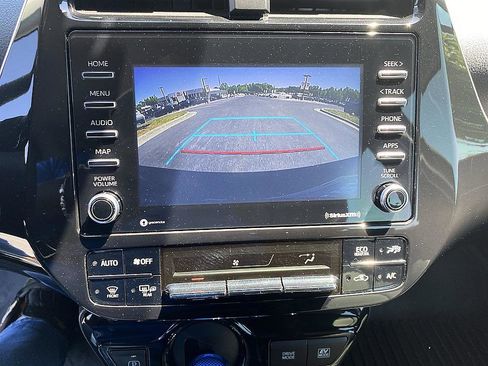 Certified 2022 Toyota Prius image 15