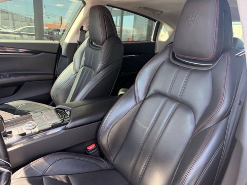 Used 2018 Maserati Quattroporte S GranSport Q4 AWD/4WD image 14