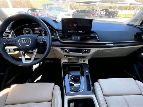 Used 2023 Audi Q5 e Prestige image 14