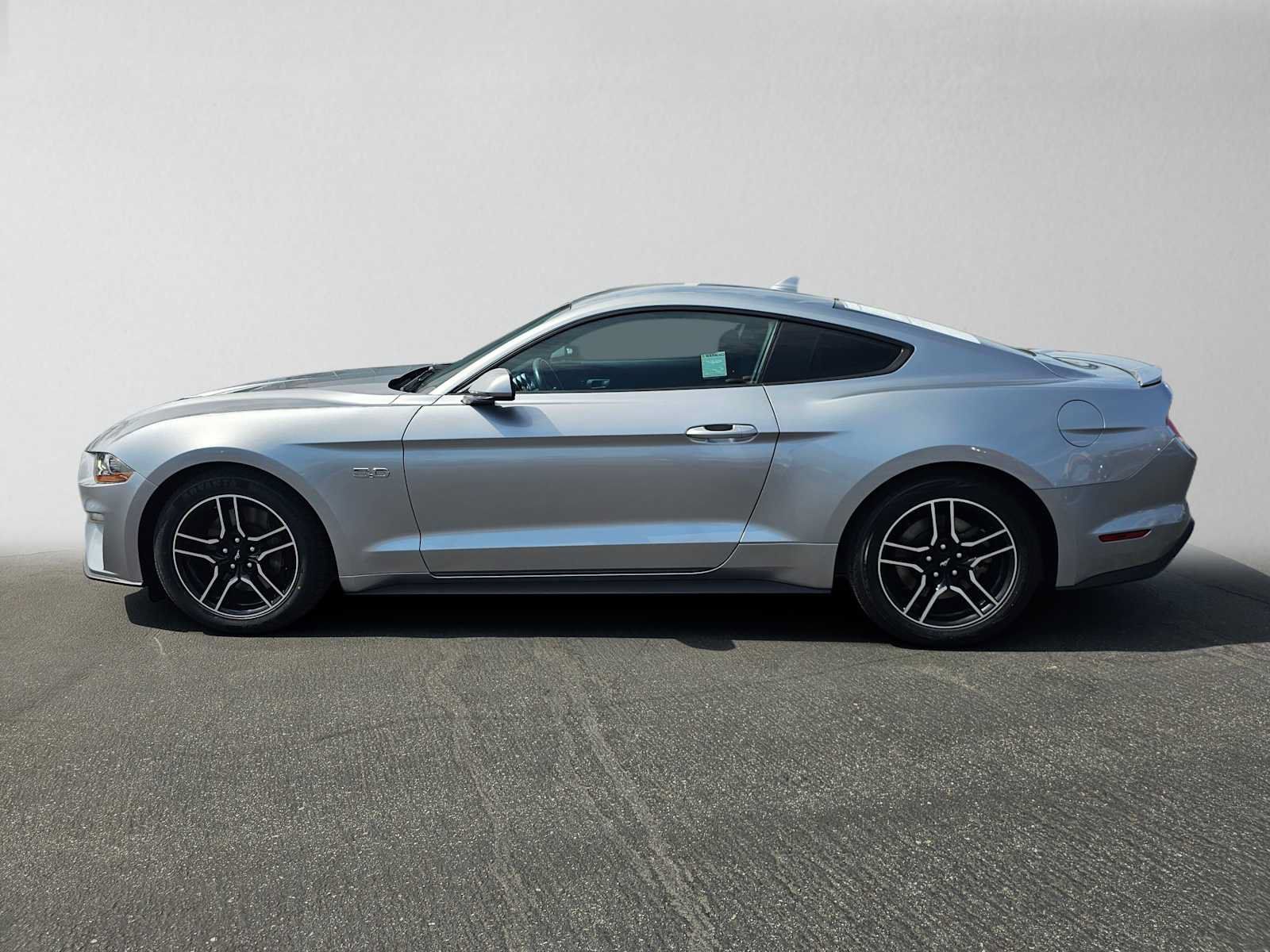 Used 2020 Ford Mustang GT RWD image 6