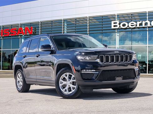 Used 2023 Jeep Grand Cherokee Limited image 1
