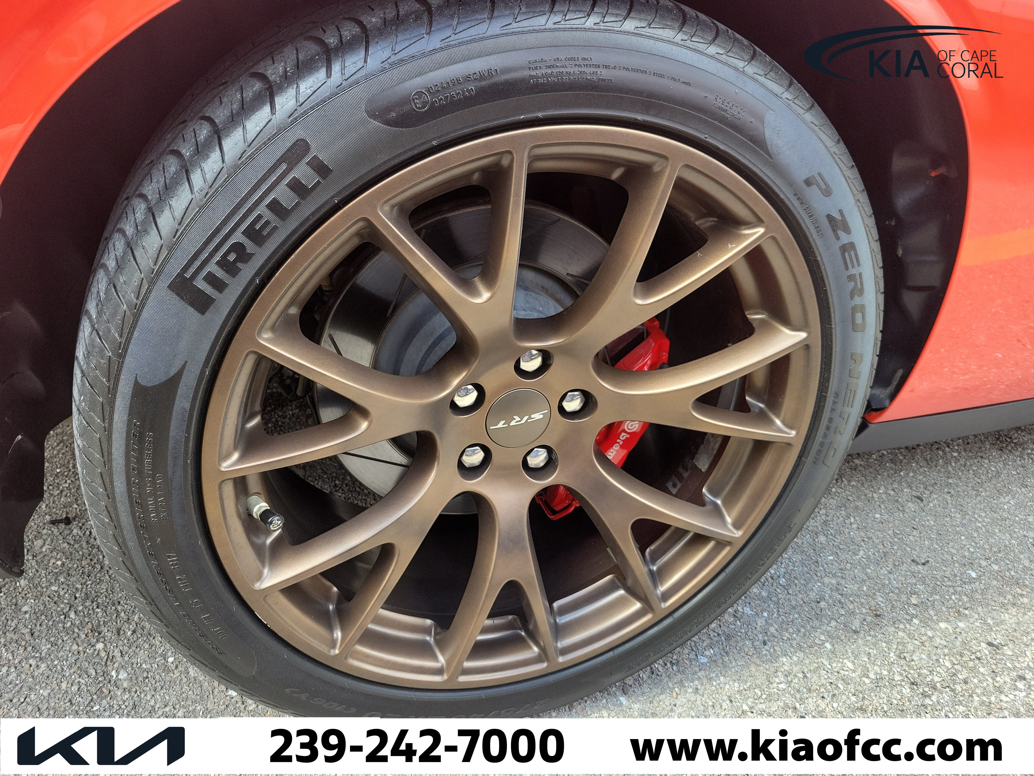Used 2016 Dodge Challenger SRT Hellcat RWD image 5