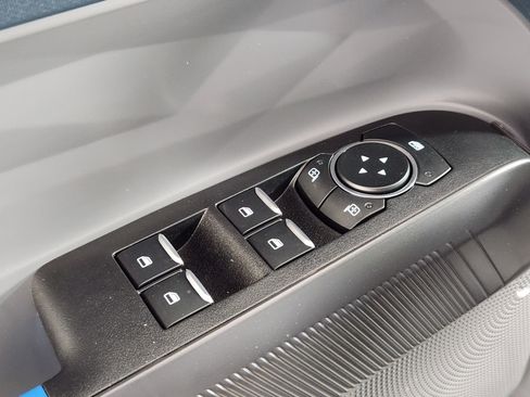 New 2026 Ford Maverick Lobo image 17