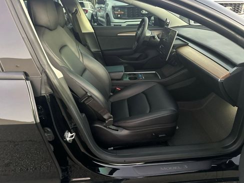 Used 2022 Tesla Model 3 Performance image 13