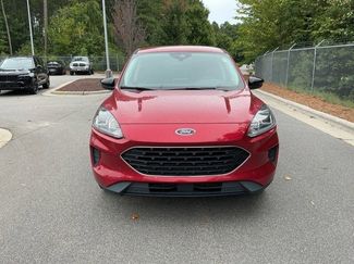 Used 2022 Ford Escape SE w/ SE Sport Appearance Package image 1