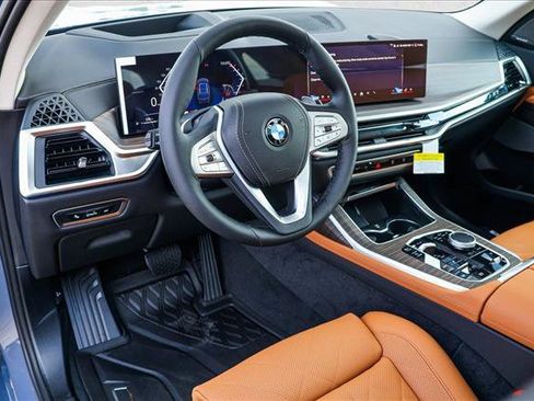 New 2027 BMW X7 xDrive40i AWD/4WD image 10