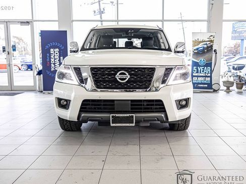 Used 2019 Nissan Armada Platinum image 3
