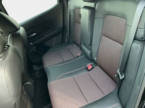 New 2026 Nissan Kicks SR image 15