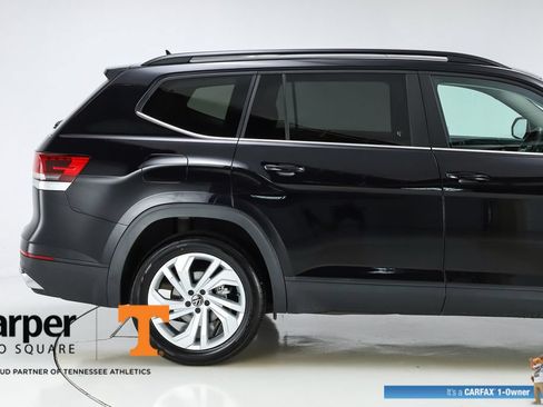 Used 2022 Volkswagen Atlas SE w/ Panoramic Sunroof Package FWD image 11