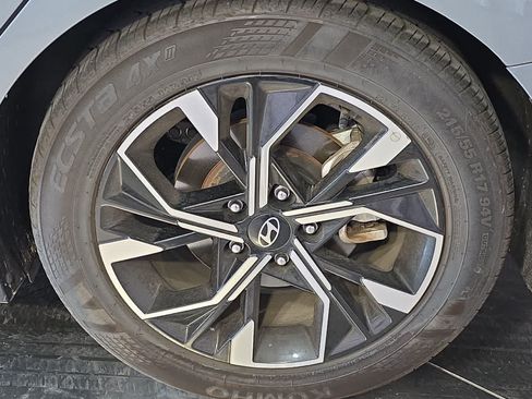 Used 2024 Hyundai Sonata SEL FWD image 12
