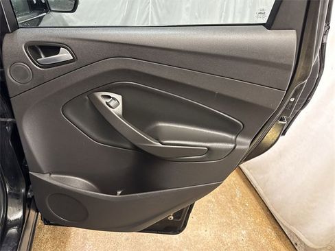 Used 2015 Ford Escape Titanium image 26