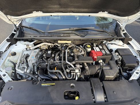 Used 2021 Nissan Sentra SR w/ SR Premium Package image 10