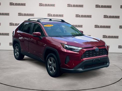 Used 2023 Toyota RAV4 XLE w/ Convenience Package AWD/4WD image 7